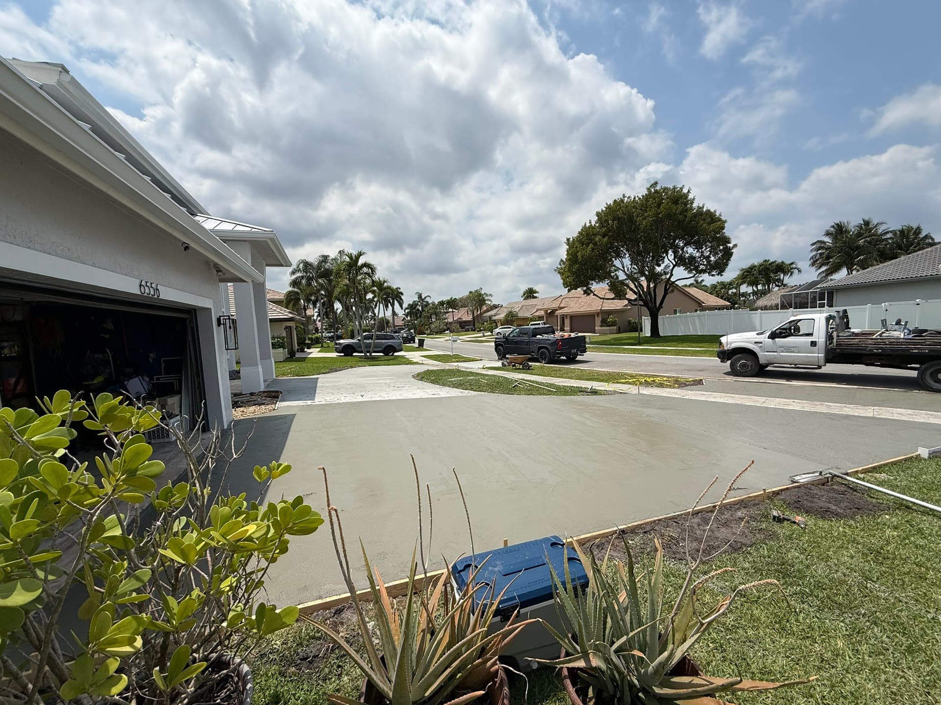 Concrete driveway pour and finish