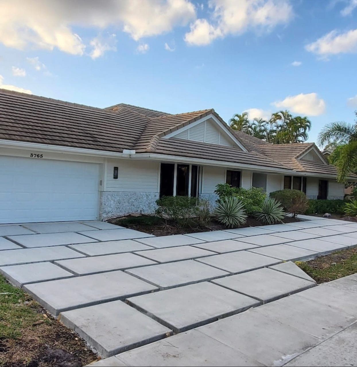 Concrete driveway finishing