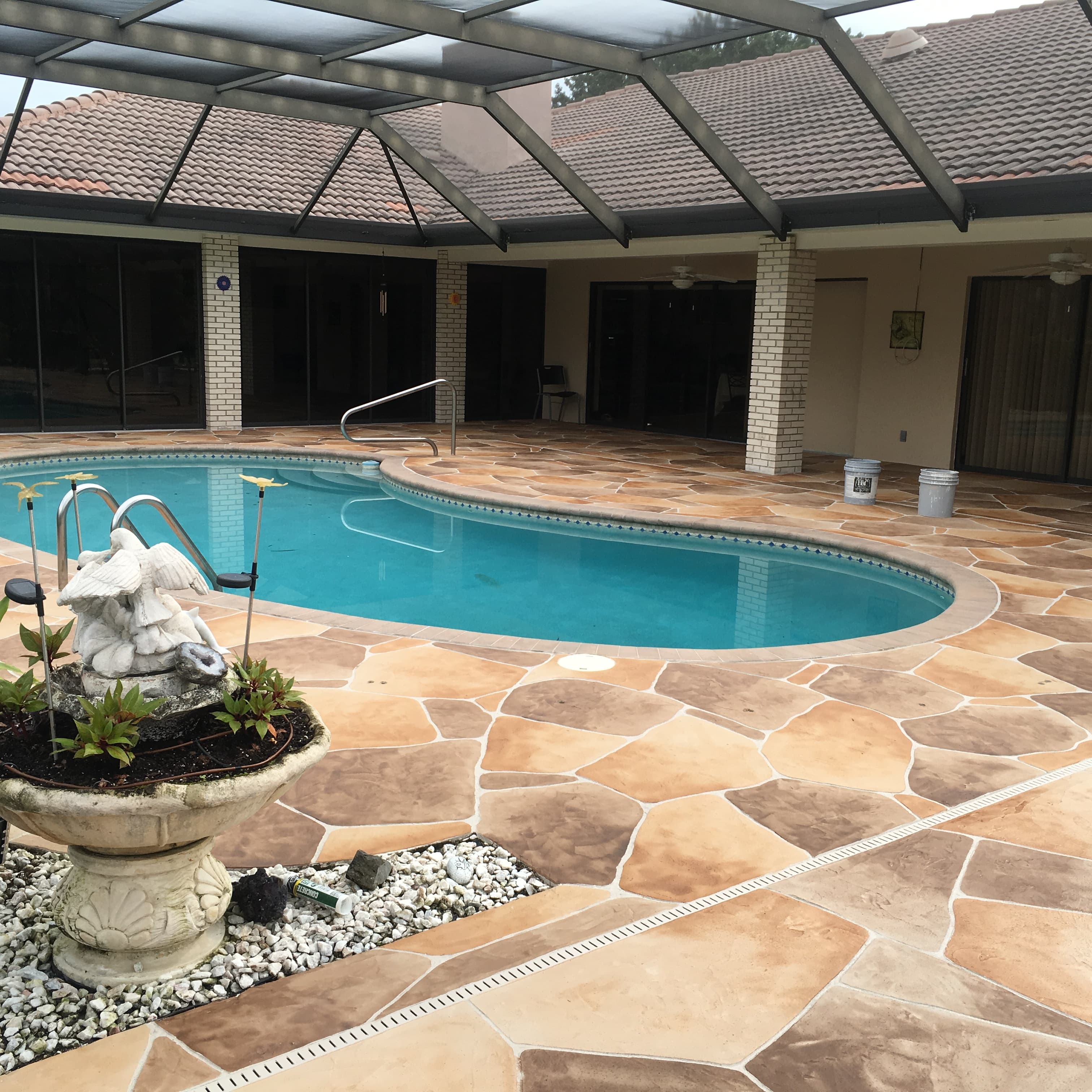 Screened lanai pool deck
